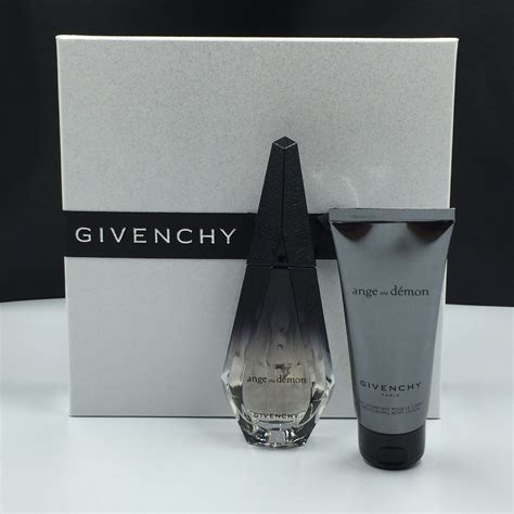 perfume angels and demons givenchy|ange ou demon gift set.